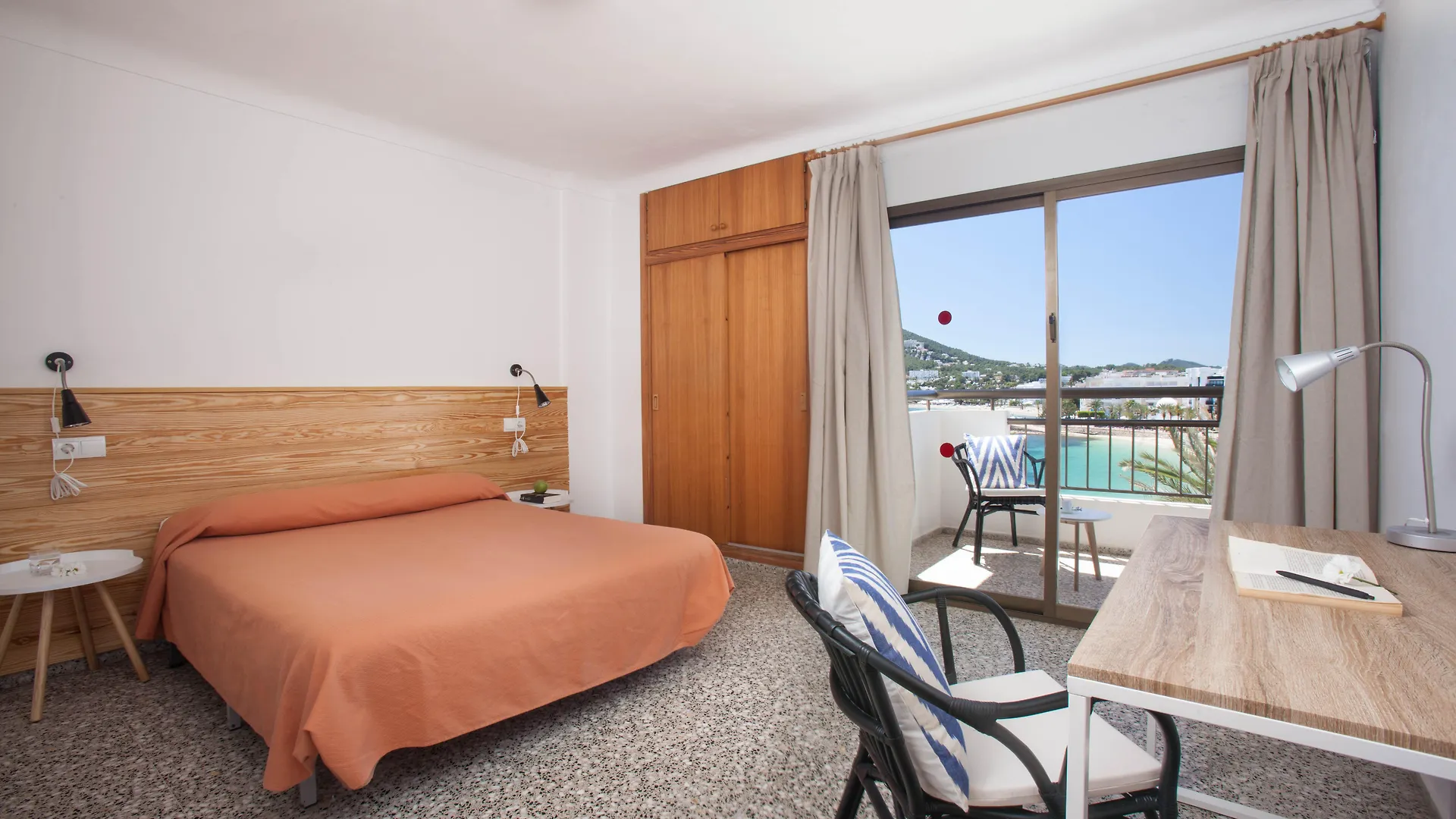 Apartamentos Bahia Santa Eulária des Riu Espanha