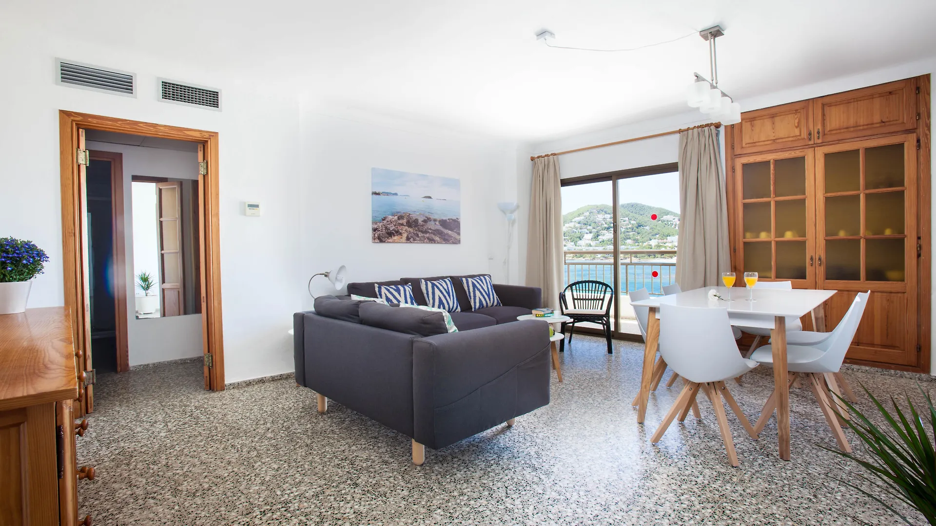 Apartamentos Bahia Santa Eulária des Riu