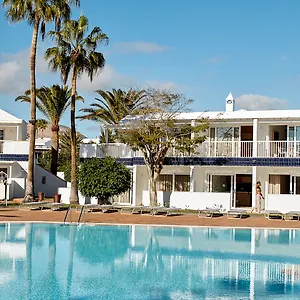 https://barcarola-puerto-del-carmen.in-canary-islands.com
