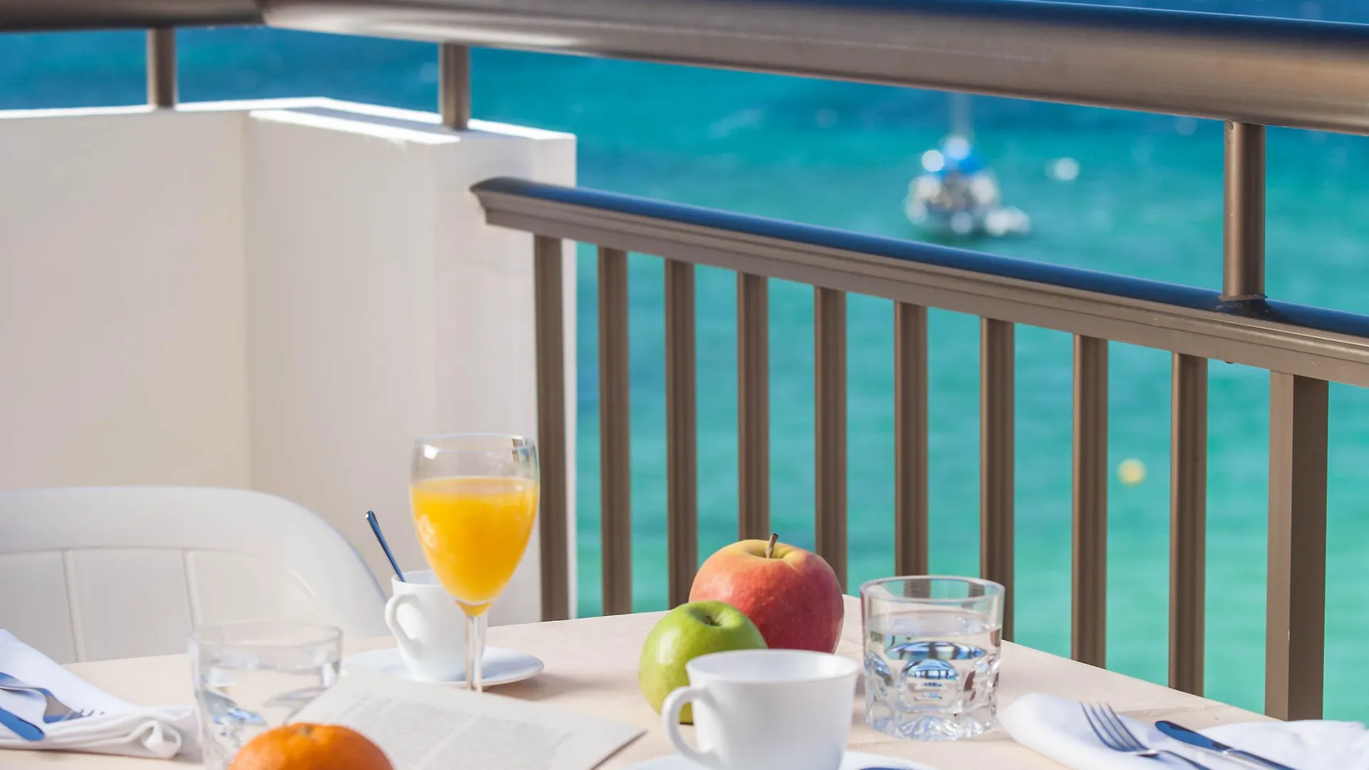 Apartamentos Bahia Santa Eularia des Riu Spain